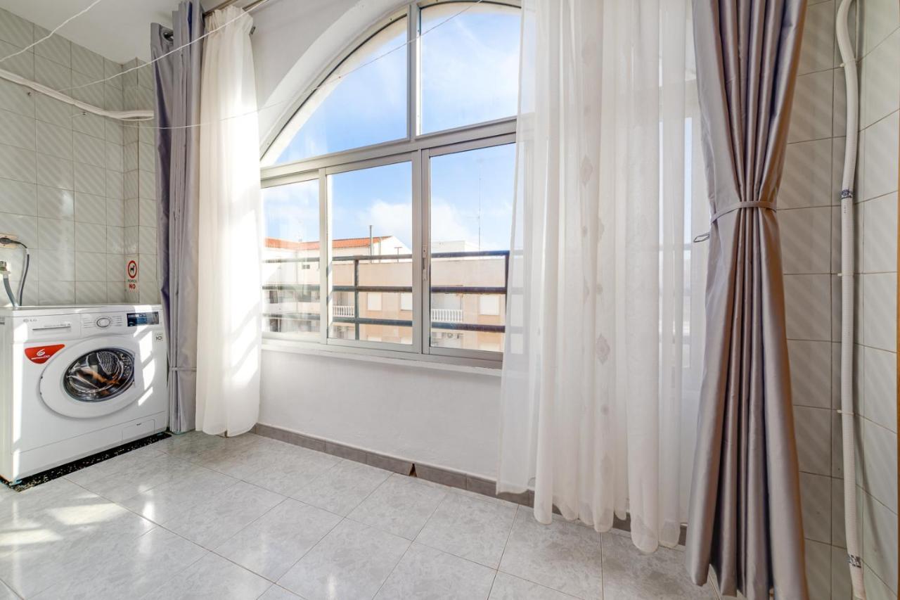 Cozy Apartment Near The Sea Torrevieja Zewnętrze zdjęcie